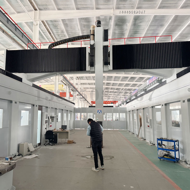 1734593930329717.jpg 五轴加工中心145-790.jpg