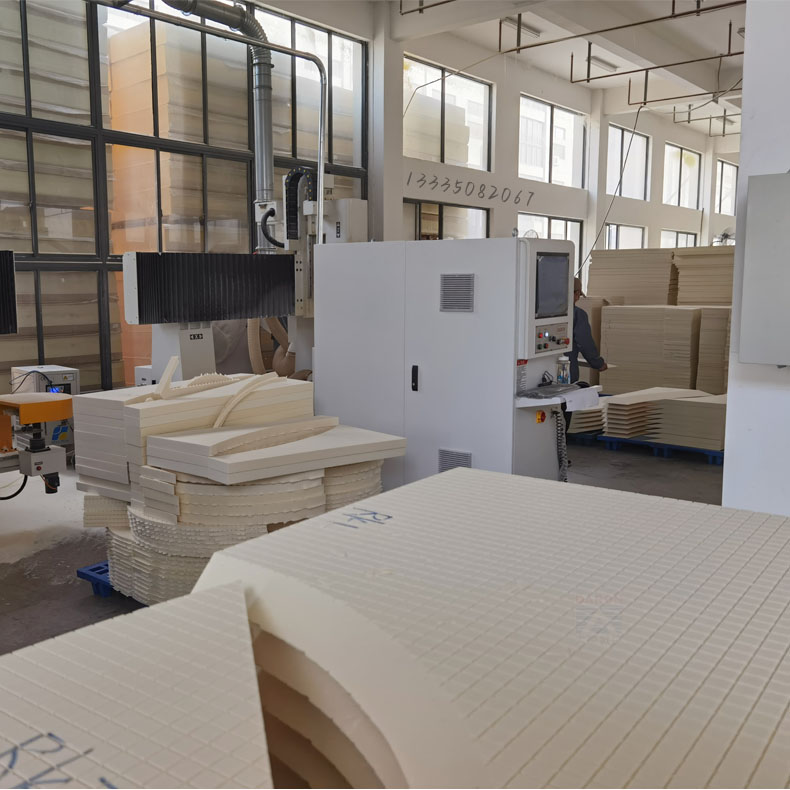 风力发电五轴加工中心，风电套材PET加工设备，助力绿色能源崛起