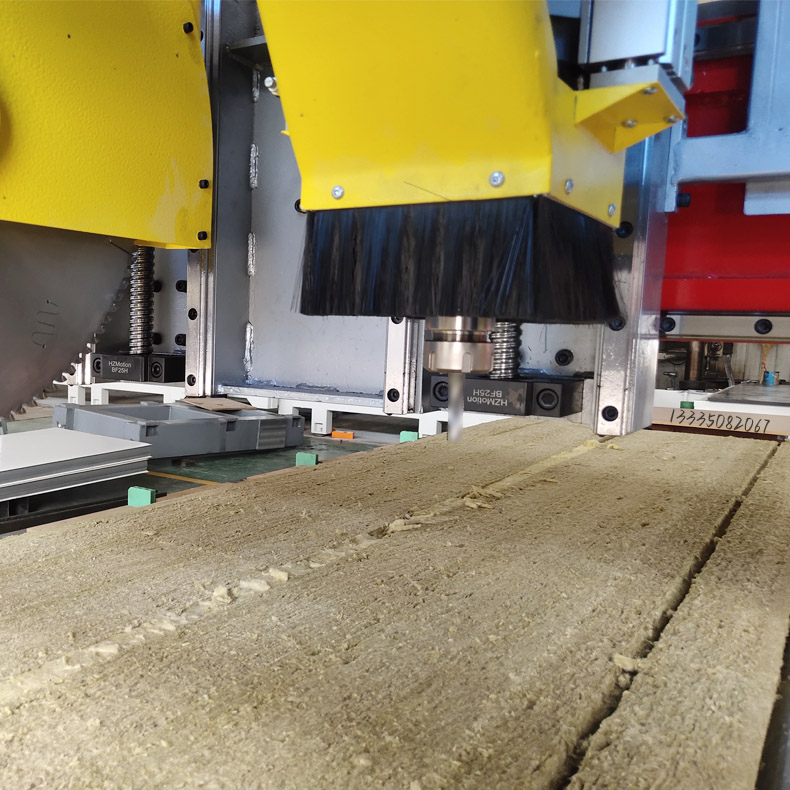 1754273602210924.jpg 岩棉切割加工中心4.jpg