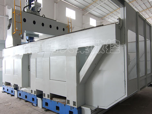 小型五轴加工中心有哪些功能?