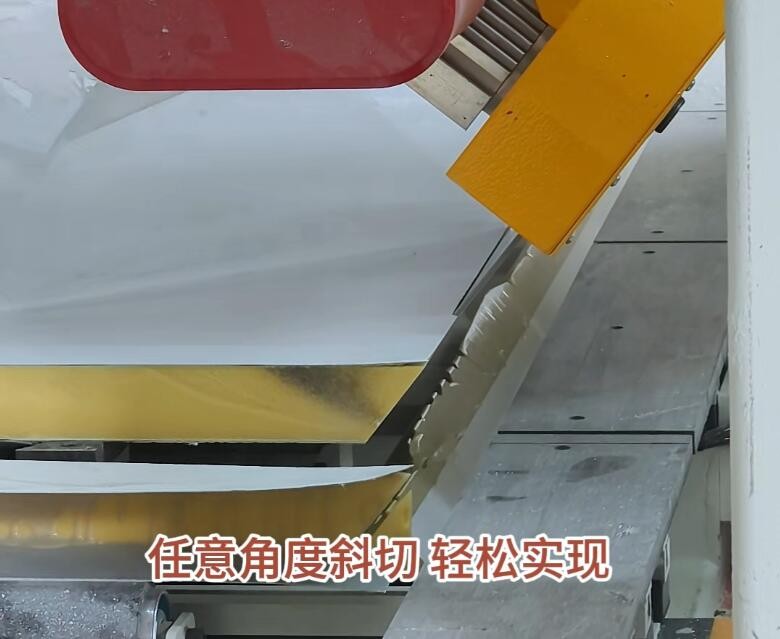 冷藏车厢板加工中心：五轴锯切对冷链运输的促进作用